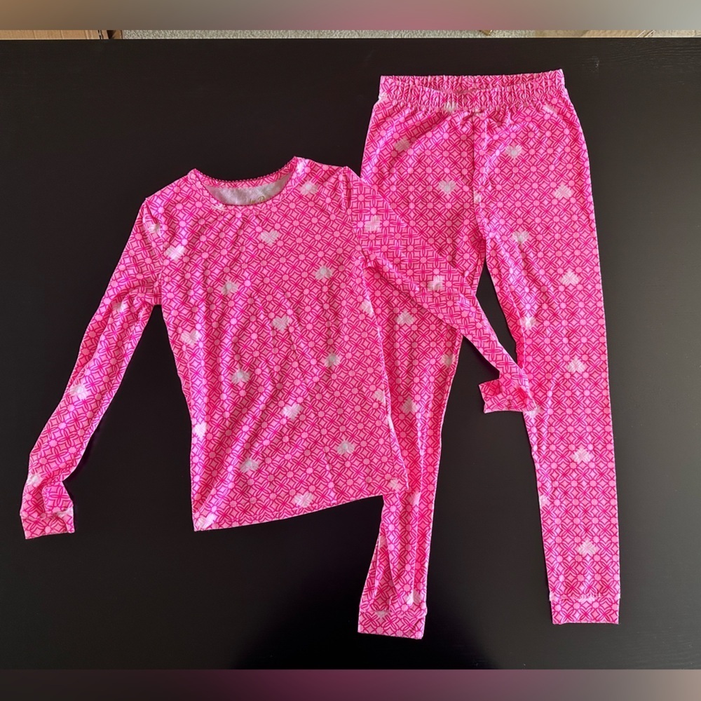 Lilly Pulitzer Girls Mini Sammy Pajama Set in Passion Fruit Fluttering Hearts